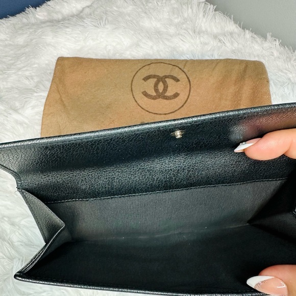 Chanel Camellia Long Wallet - Picture 3 of 7